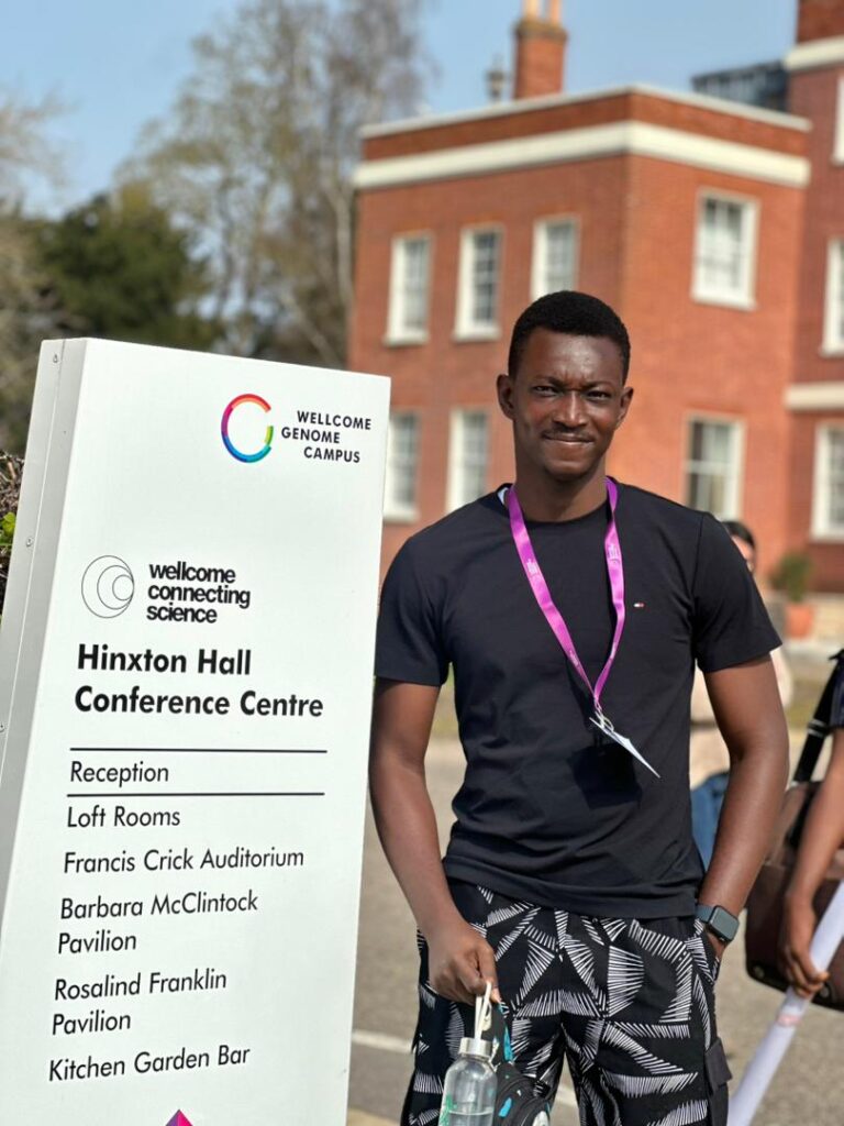 Folami Balogun présente ses travaux de recherche lors de la conférence Wellcome Connecting Science
